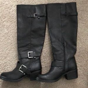 Like new Nine West black boots